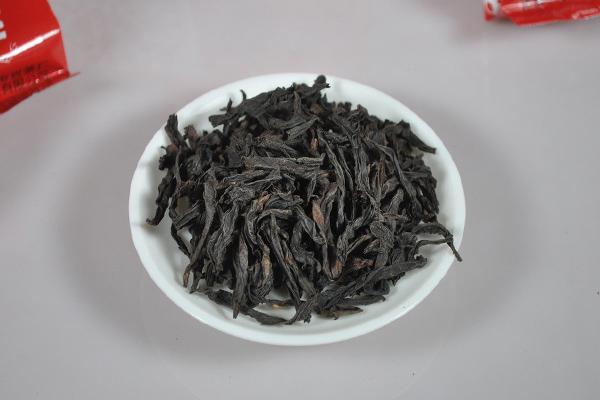 大红袍是黑茶吗（大红袍是黑茶吗?）